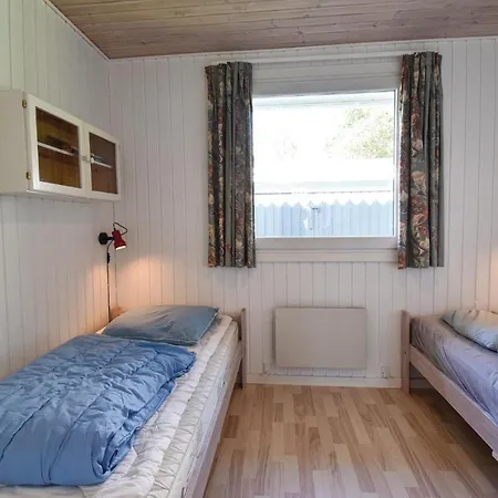 Four-bedroom Holiday In Hébergement de vacances *